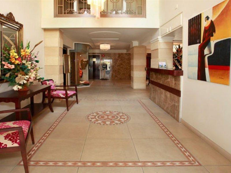 Jasmine Hotel Apartments Limasol Buitenkant foto