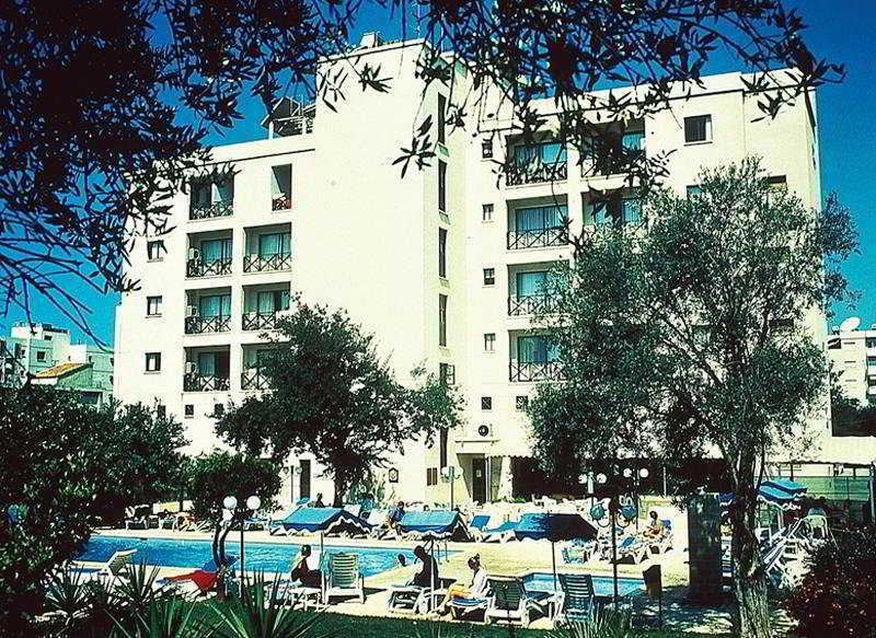 Jasmine Hotel Apartments Limasol Buitenkant foto